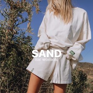 Daily Drills Oversized Crew in Sand